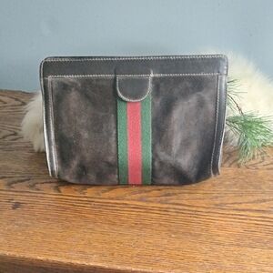 Gucci Stylish Brown Suded and Green Men's Travel Shaving Bag